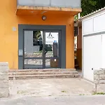 Sesula * Split